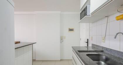 Apts in a Building 800 m fr/ the Catholic Uni. of Brasilia - Crjs