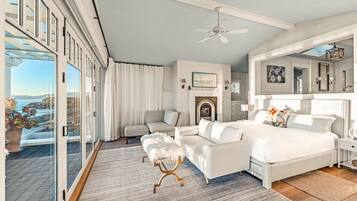 Bureau, fer et planche Ă repasser, Wi-Fi gratuit, draps fournis