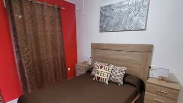 Huis | 3 slaapkamers, individueel gemeubileerd