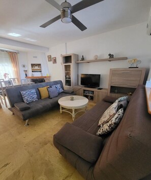 Smart TV, fireplace - cozy vacation apartment in Vera (Almeria)