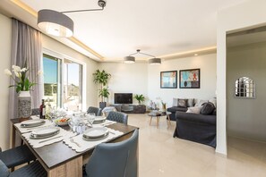 4 bedrooms - Three Moirai Villa With 2 Heated Pools (Rethymno)