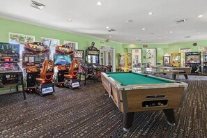 Spielezimmer