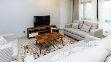 Appartement, balkon, uitzicht op heuvels | Woonruimte