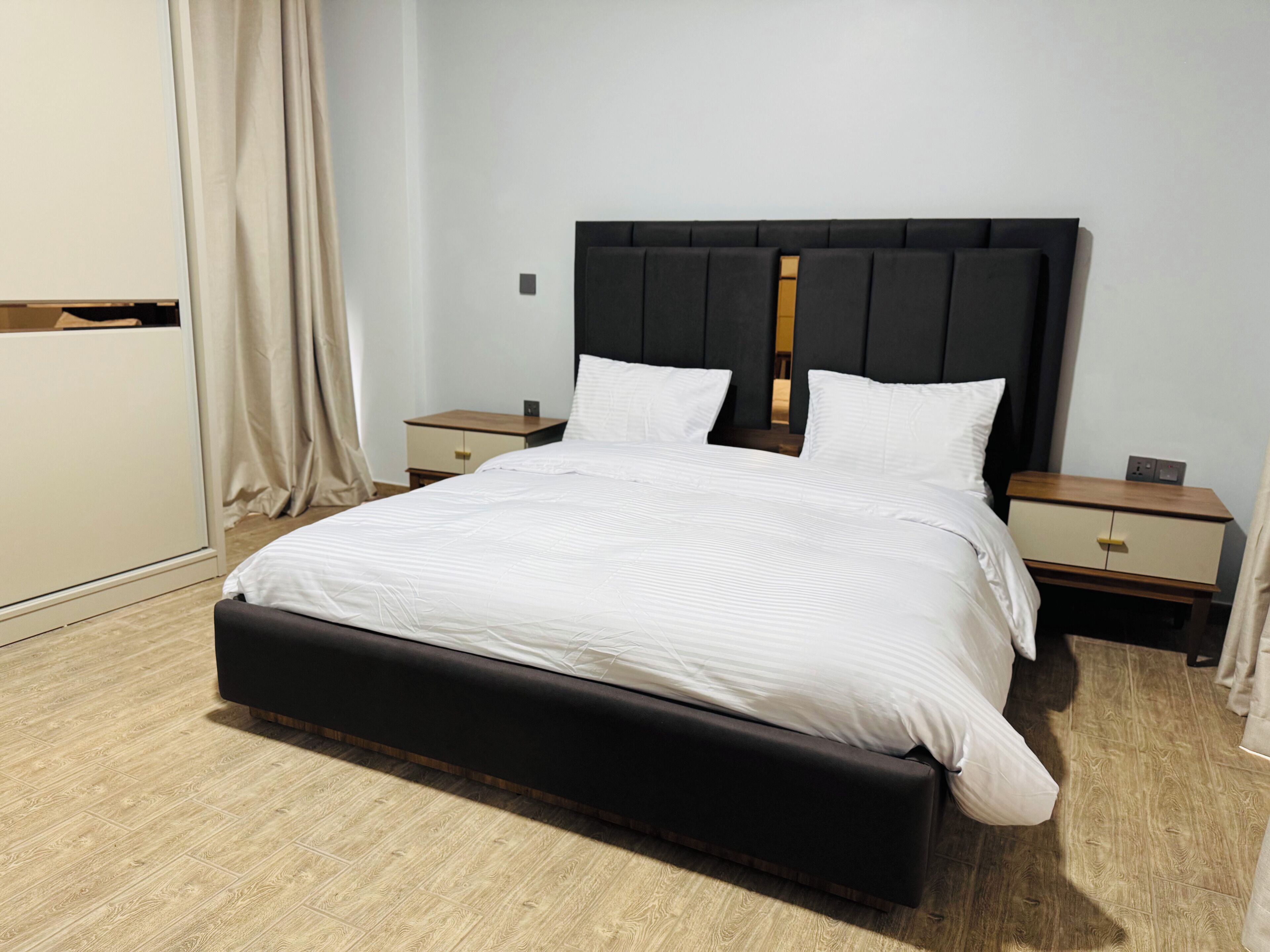 Apartment, Kitchen, Hill View | Soundproofing, iron/ironing board, free WiFi