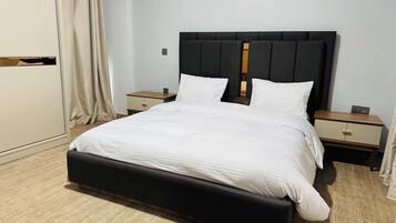 Apartment, Kitchen, Hill View | Soundproofing, iron/ironing board, free WiFi