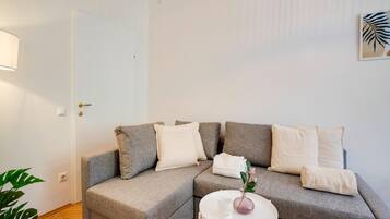 Apartment | Living room