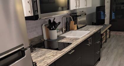 Boho Haven - Stylish 1BR King Condo, Upstairs Retreat - Clothing Optional