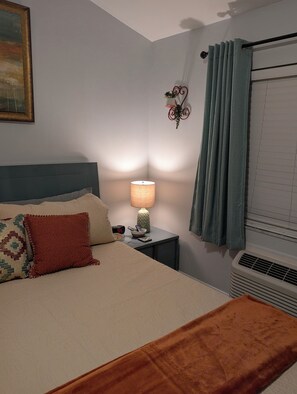 1 bedroom, free WiFi, bed sheets - Boho Haven - Stylish 1BR King Condo, Upstairs Retreat - Clothing Optional (Lutz)