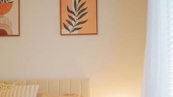 2 sovrum, internet och sängkläder