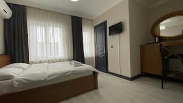 Iron/ironing board, free WiFi