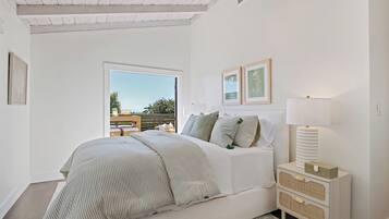 5 bedrooms, iron/ironing board, travel cot, free WiFi