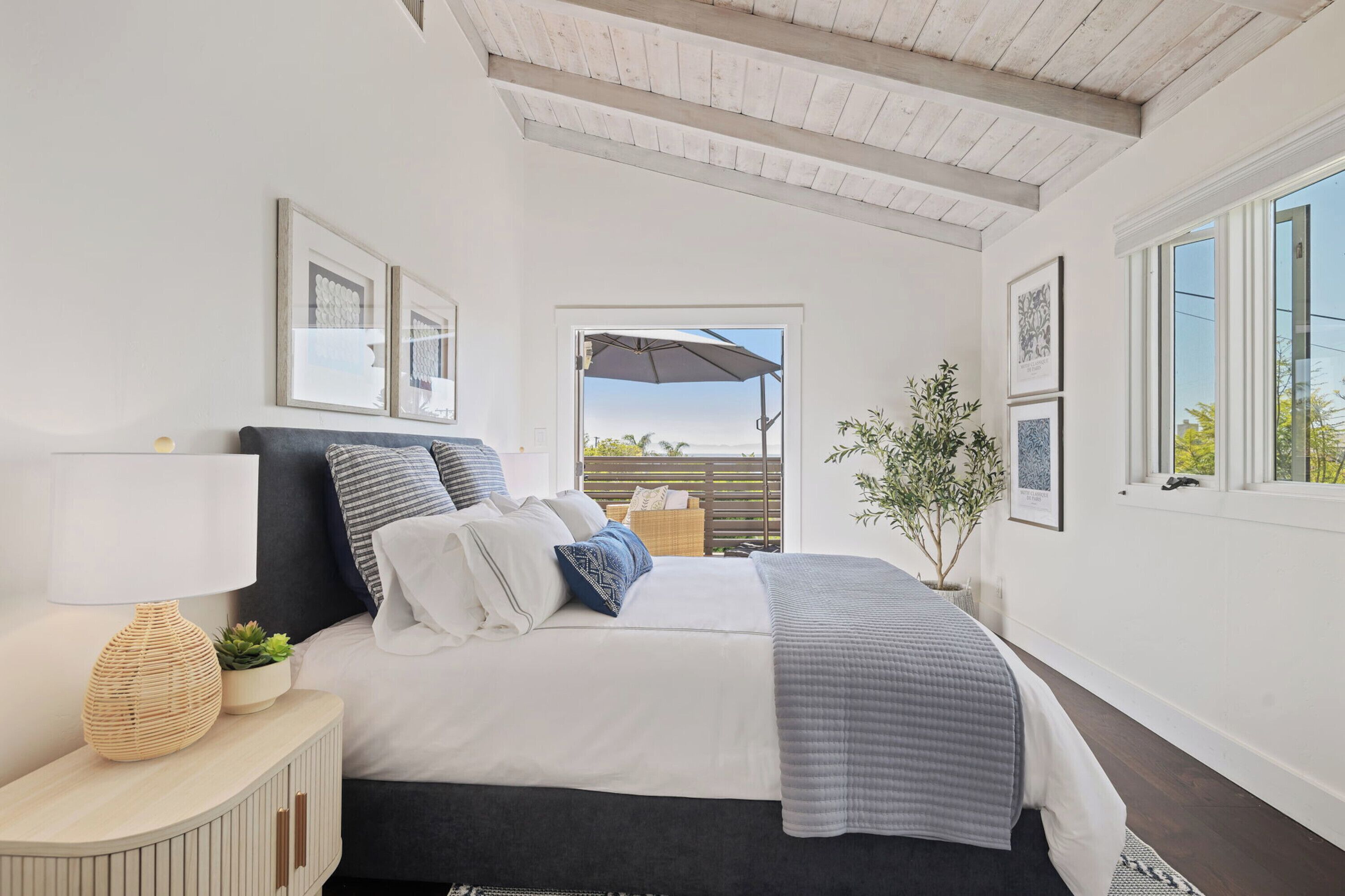 5 chambres, fer et planche à repasser, lit parapluie, Wi-Fi gratuit