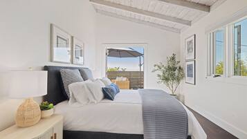 5 bedrooms, iron/ironing board, travel cot, free WiFi