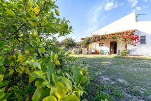 Exterior - Holiday Home 'Domo Clelia' with Private Terrace, Garden & Air Conditioning (Nulvi)