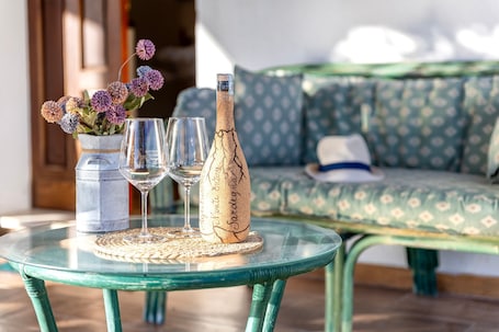 Interior. Holiday Home 'Domo Clelia' with Private Terrace, Garden & Air Conditioning