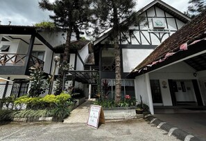 Fachada de la propiedad