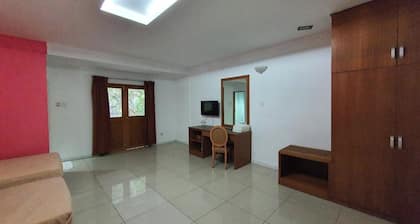 The Cool Point Hotel