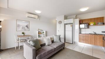 Apartment | Living room