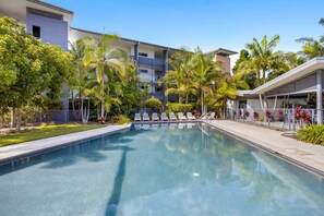 Apartment | Pool | Outdoor pool