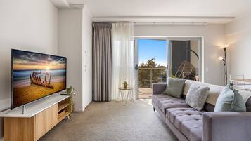 Apartment | Living room