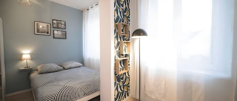 1 bedroom, iron/ironing board, WiFi, bed sheets