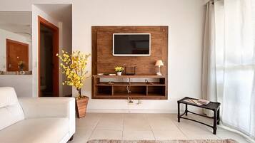 Apartamento, para fumantes | 3 quartos