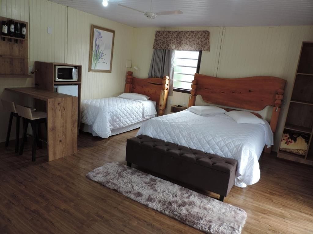 Quarto luxo | Wi-Fi de cortesia