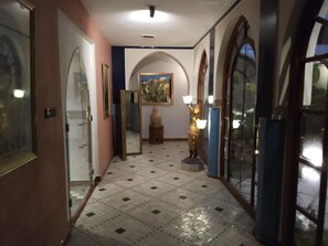 House, Multiple Bedrooms, Smoking, Private Pool | Interior