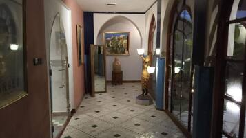 House, Multiple Bedrooms, Smoking, Private Pool | Interior