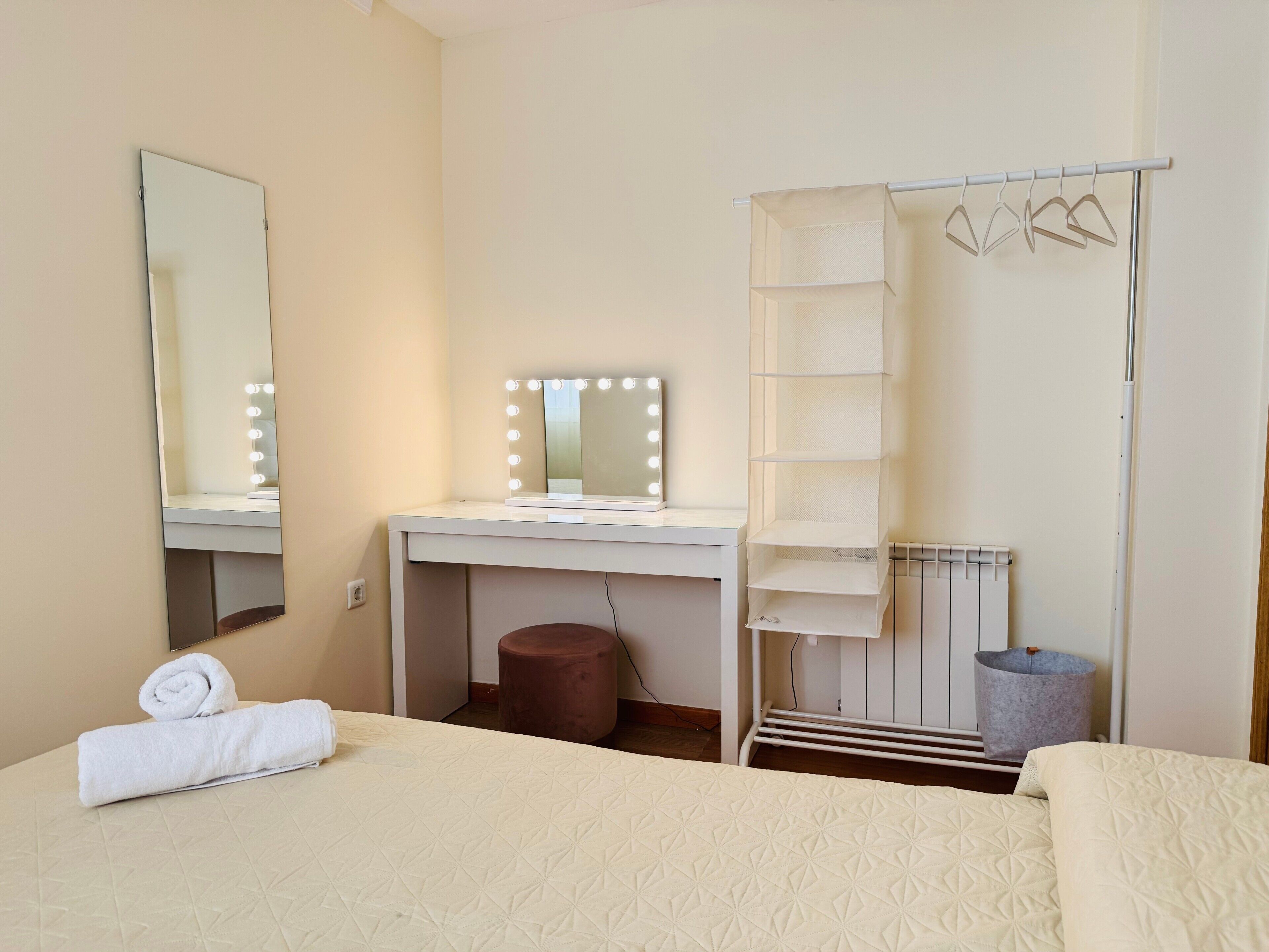3 Schlafzimmer, Bügeleisen/Bügelbrett, WLAN