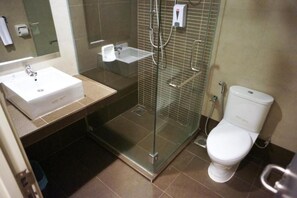 Free toiletries, soap, toilet paper - Kosma Business Hotel (Kuantan)