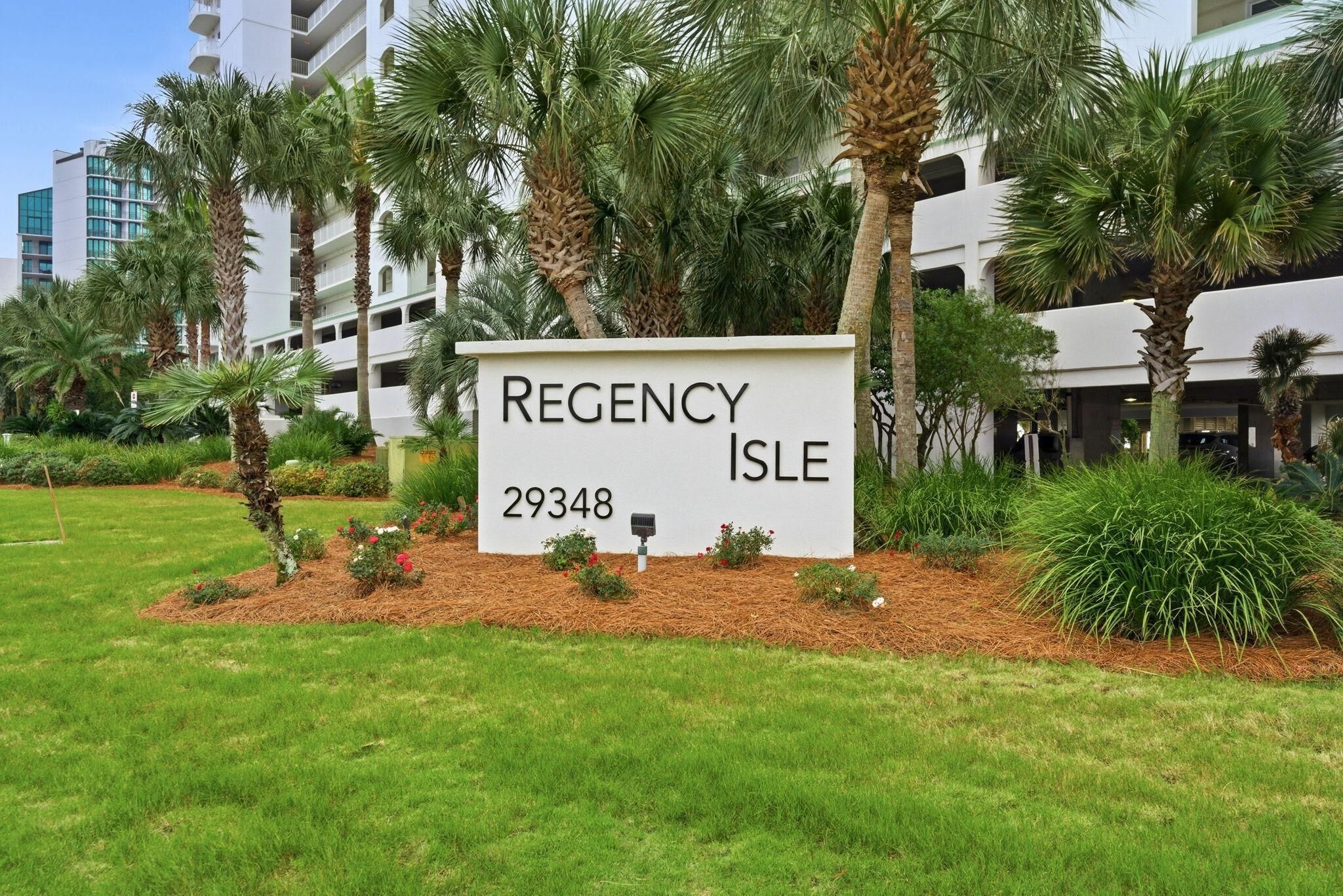 Condo, várias camas (Regency Isle 1009) | Detalhe da fachada