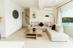 TV - Aiolia Villa in Rhodes (Rhodes)