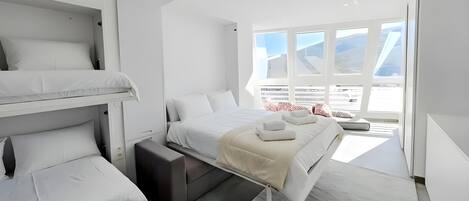 1 bedroom, iron/ironing board, WiFi, bed sheets