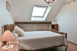 2 slaapkamers, een strijkplank/strijkijzer, wifi