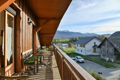 Apartment "Gîte Yveco" with Mountain View, Balcony and Wi-Fi