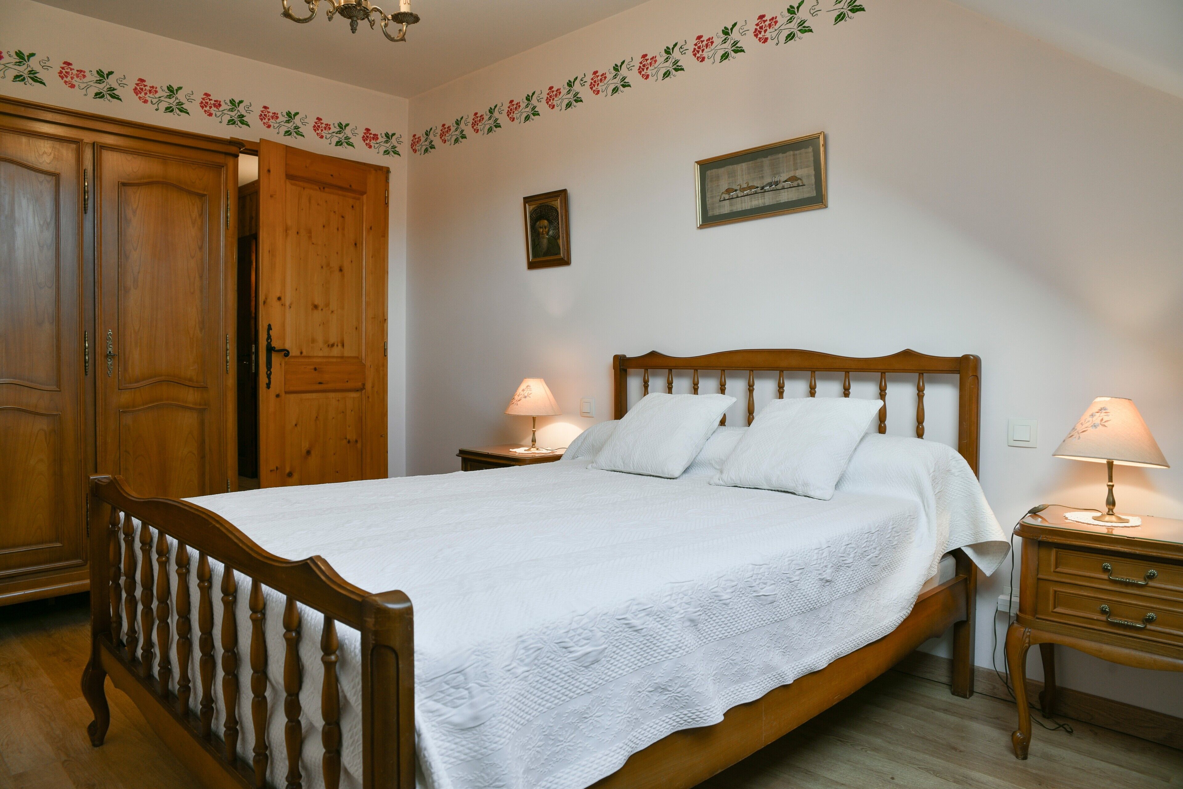 2 Schlafzimmer, Bügeleisen/Bügelbrett, WLAN