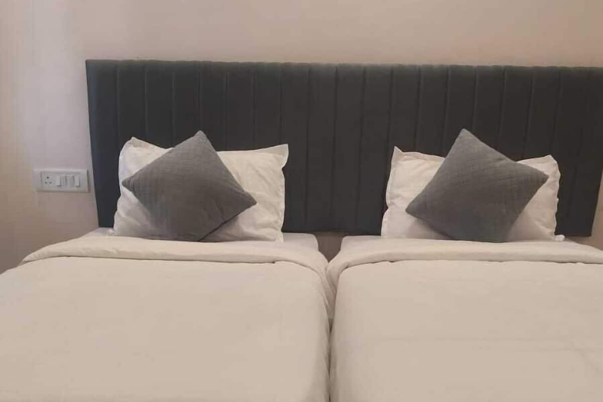 Basic Single Room | Free WiFi