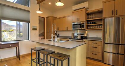 Charming 2 bedroom Cottage in Dark Sky Corridor, Wildlife and Silence!