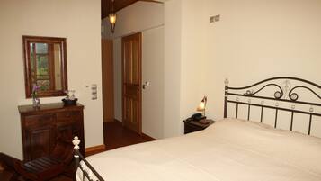 Standard Double Room,24. Balcony, City View | Wi-fi (inkludert)