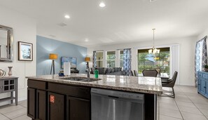 Interior - 5BR Villa w/ Pool + Resort Access – Solterra (Davenport)