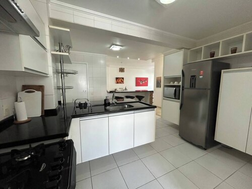 Apartment in Riviera Mod 8 - 150m from the beach with access to PE and beautiful views.