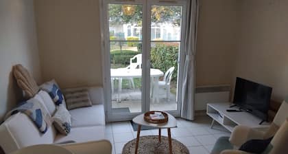Cottage-Dives sur Mer-5min from the beach-heated pool-4/5 pers