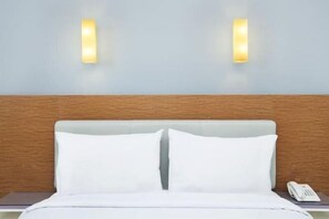 Room - Amaris Hotel Pettarani - Makassar (Panakkukang)