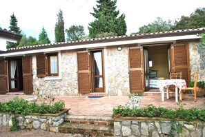 Villa, 4 soverom, terrasse, hageutsikt | 6 soverom
