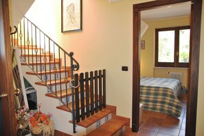 Villa, 4 Schlafzimmer, Terrasse, Gartenblick | Wohnzimmer