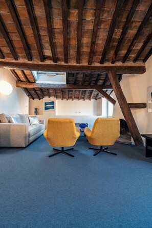 Suite Luxury, 1 camera da letto, angolo cottura | Area soggiorno