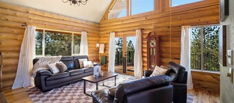 Nomad Peak Retreat | Mt. Spokane Basecamp