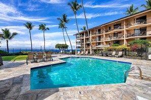Pool - Ocean View Top Floor Concierge Included! (Kailua-Kona)