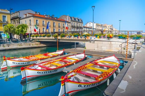 Boat “Navire Amadeus” with Wi-Fi in Sète